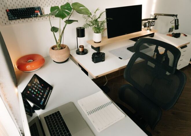 Consejos prácticos para un espacio de trabajo en casa eficiente y cómodo